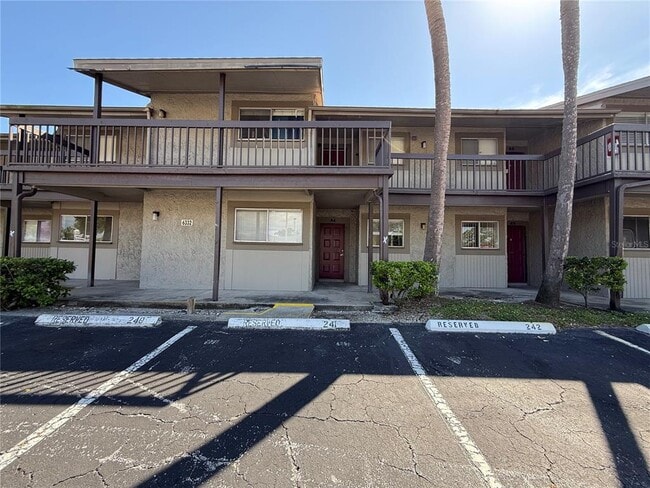 Building Photo - 6332 Newtown Cir Unit A4