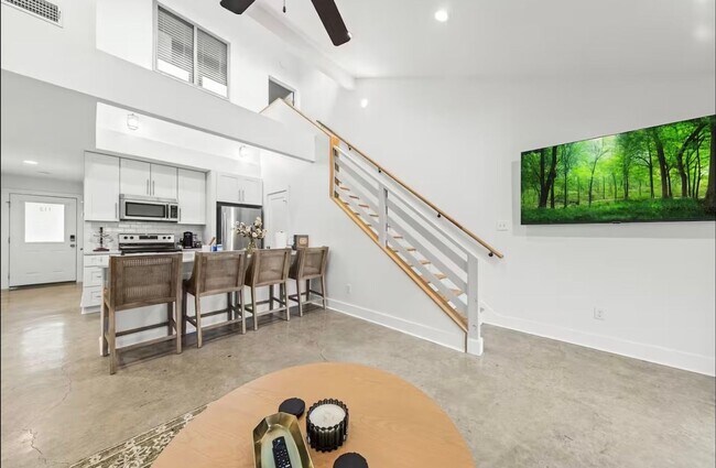 Photo - FOR RENT in LAFAYETTE!