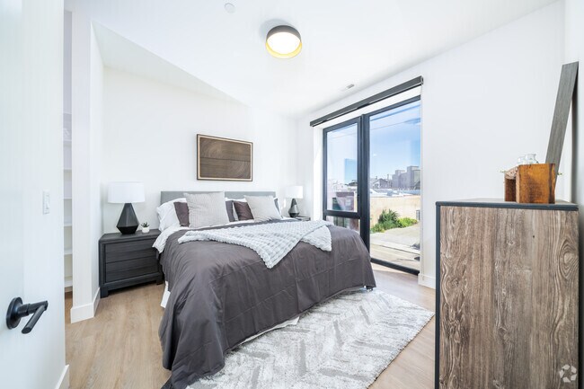 2BR, 2BA - 1,097SF - Primary Bedroom