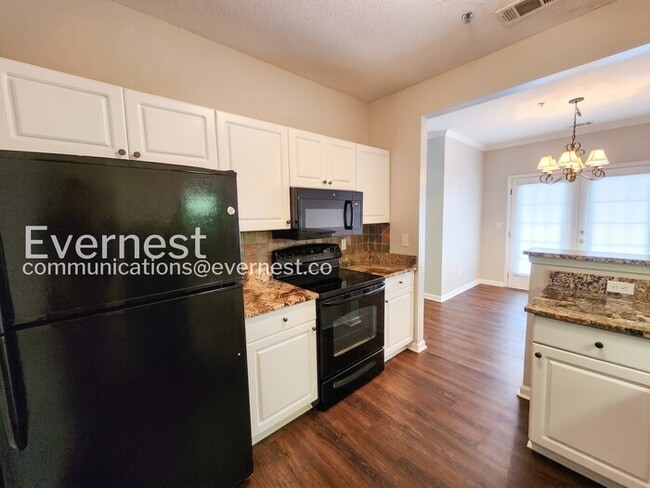 Photo - 205 Spring Heights Ln