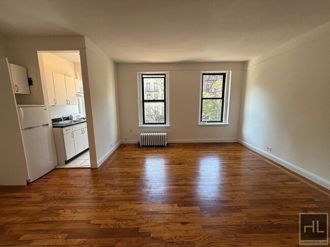 E 58TH ST