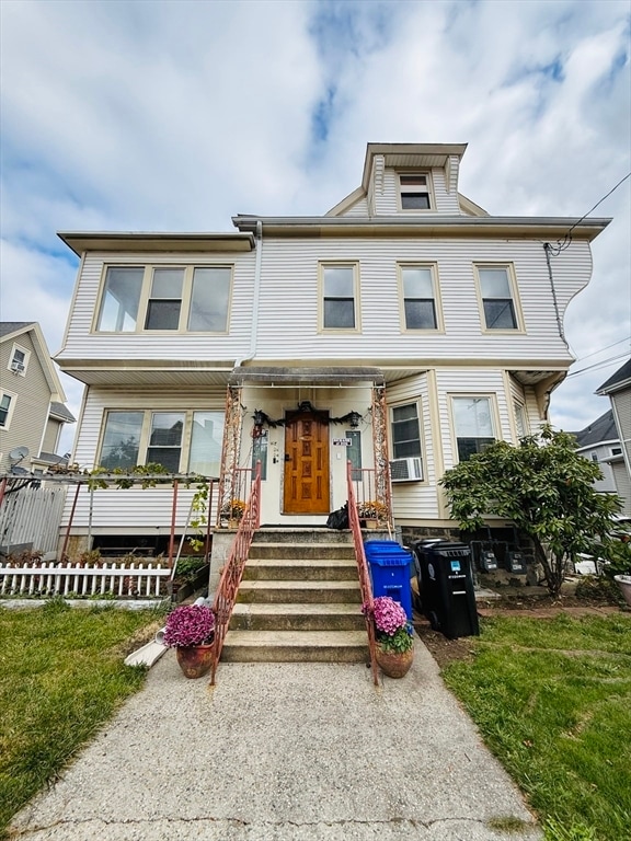 Building Photo - 165 Summer St Unit 02