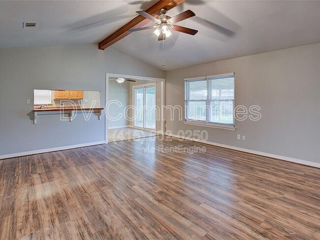 Photo - 2103 Goodwin Dr