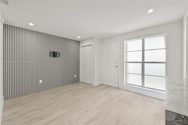 Photo - 1340 Lincoln Rd Unit # 603