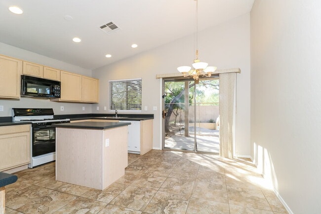 Photo - 20640 N 8th St