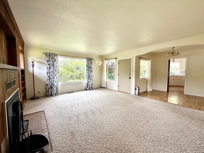 Photo - 1585 Buttermilk Ln
