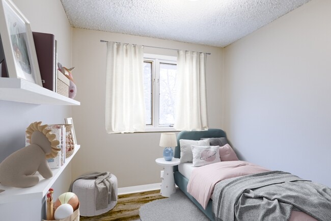 Photo - 335 S 26th St