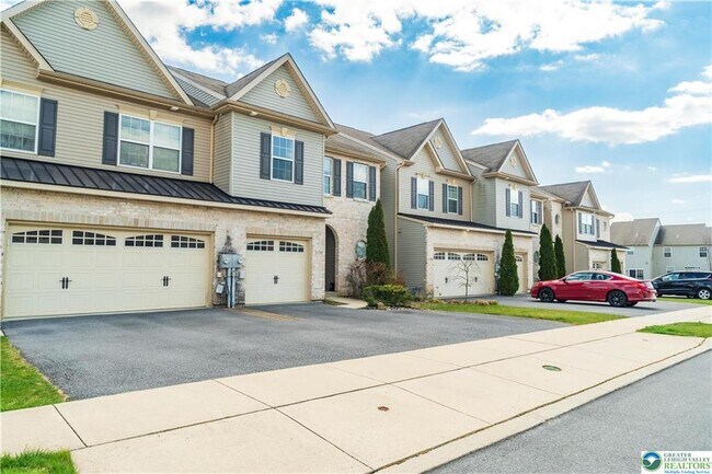 Photo - 5136 Dogwood Trail