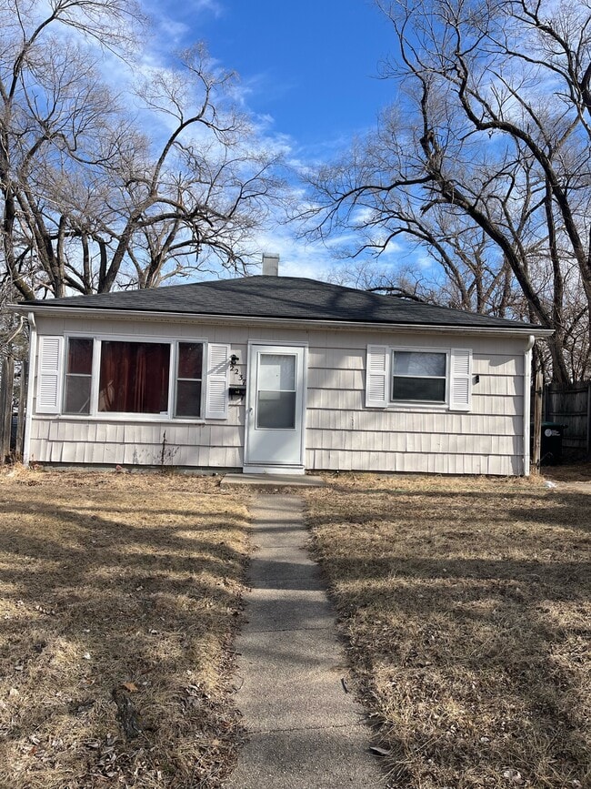 Building Photo - 2237 N 38th St