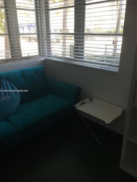 Photo - 1600 Euclid Ave Unit 104