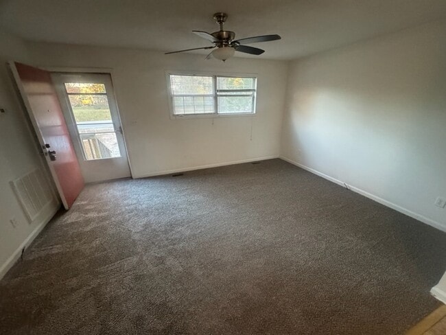 Photo - Adorable 2 Bed 1 Bath Duplex, Available Now!