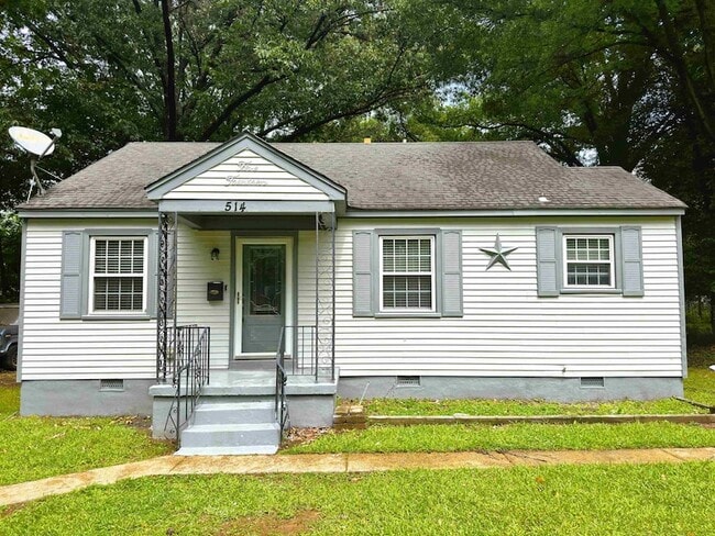 Building Photo - 514 Western Dr