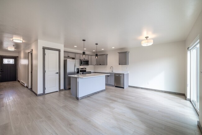 3391 Crosswind Ct Unit 2