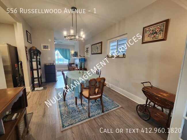Photo - 556 Russellwood Ave