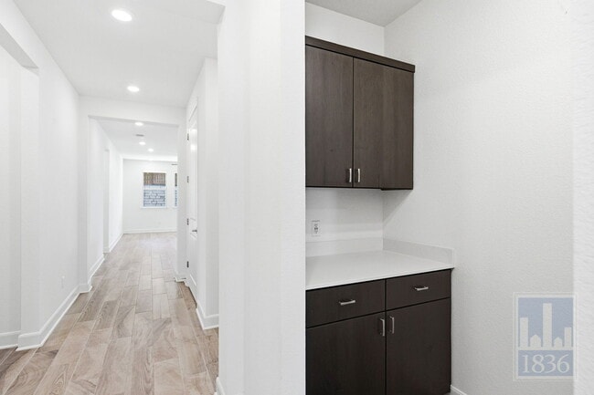 Photo - 19312 Fernando Trl