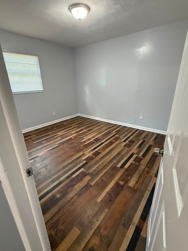 Photo - 4020 N Canal St