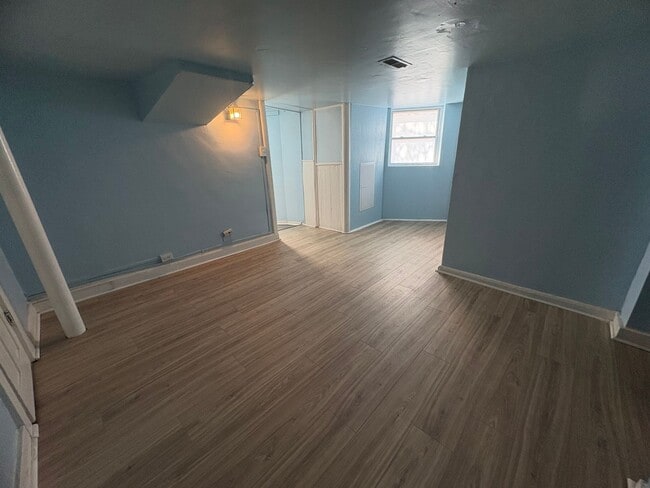 Photo - 544-546 W King St Unit 7 Old Dowart St