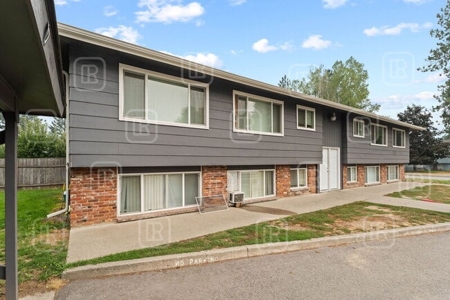 Photo - PC- 3251 North 7th Street - 1