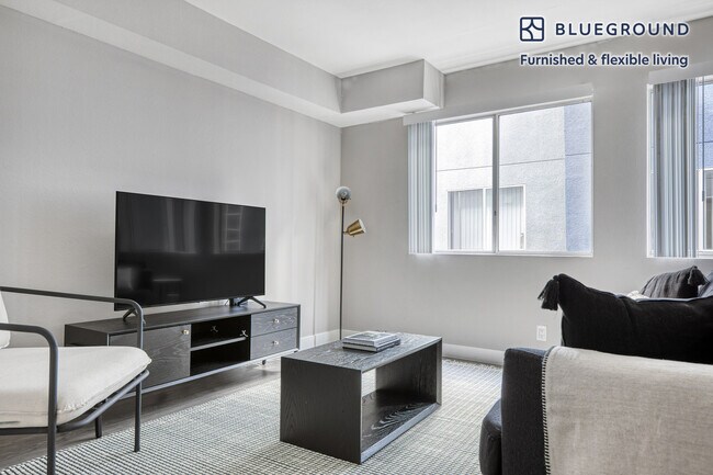 Photo - 737 S Kingsley Dr Unit FL2-ID588
