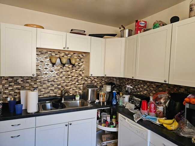 Photo - 813 E University St