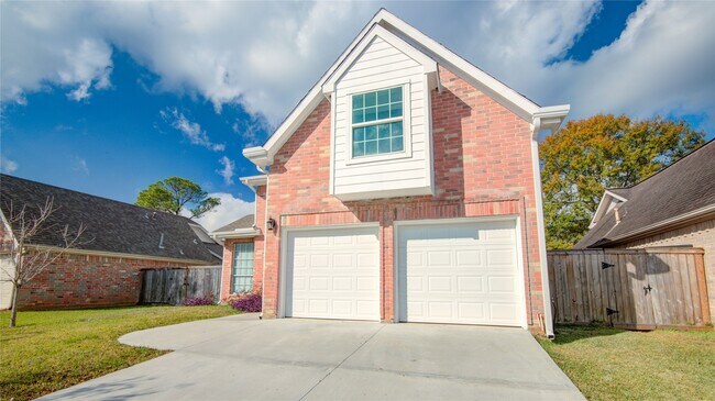 Photo - 4427 Waterfall Way