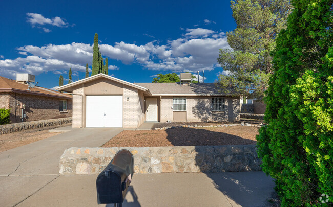 Building Photo - 3436 Quanah St Rental