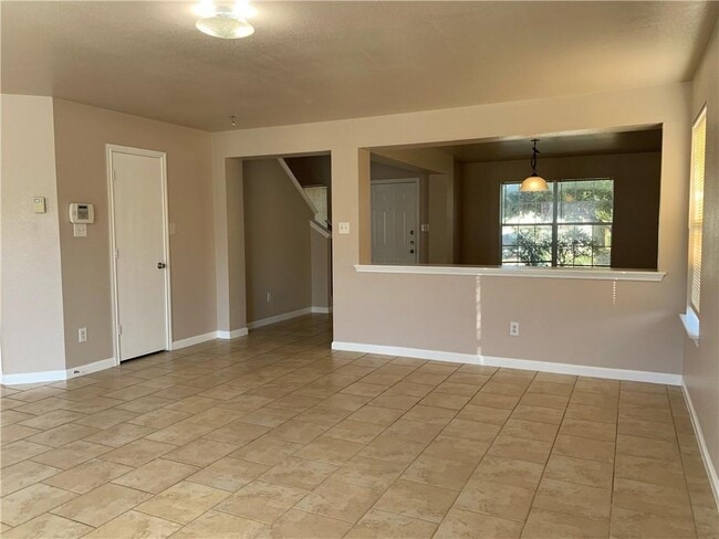 Photo - 161 Peppergrass Cove