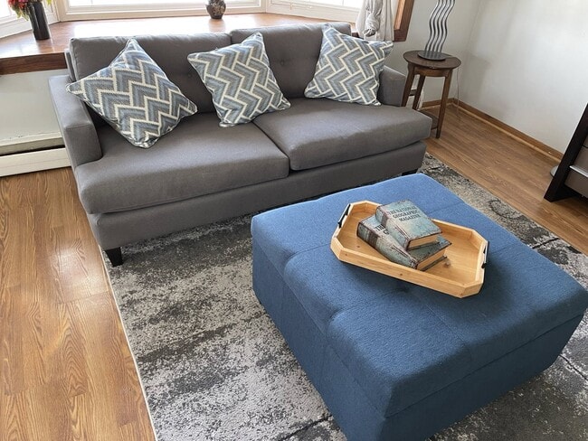 relax in style while enjoying the views of minnehaha park - 5120 Hiawatha Ave Unit Furnished Townhome