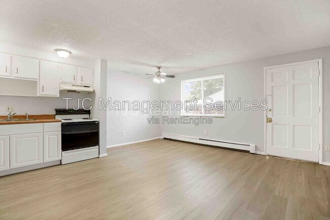 1138 Corona St Unit 206