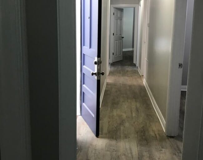 Pasillo principal - 511 W 62nd St