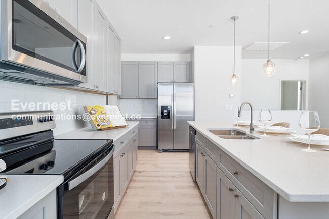 Photo - 1500 N 35th St