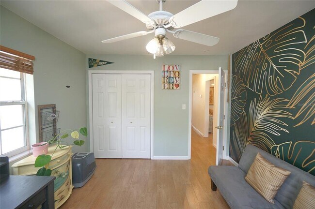 Photo - 5611 N McKay Ave