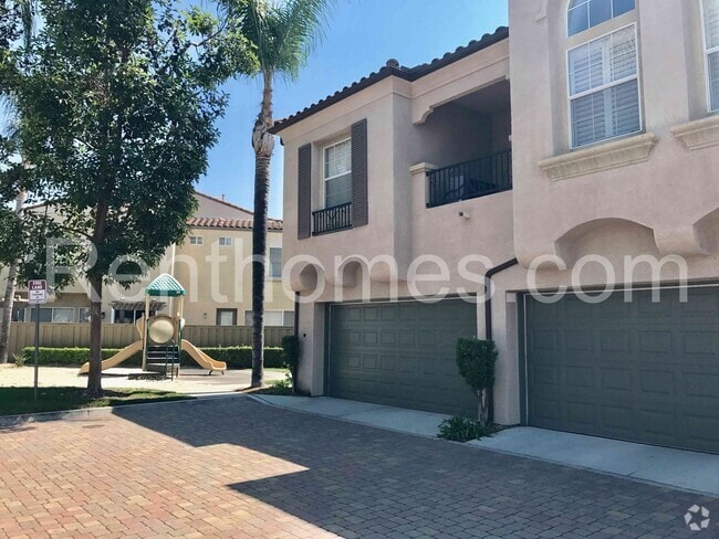 Building Photo - 11665 Miro Cir Rental