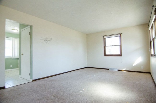 Photo - 1003 Olive St