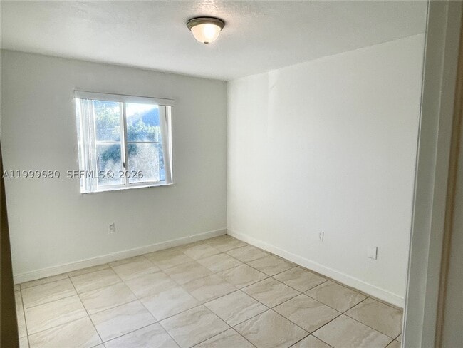 Photo - 1635 SE 31st Ct Unit 1635