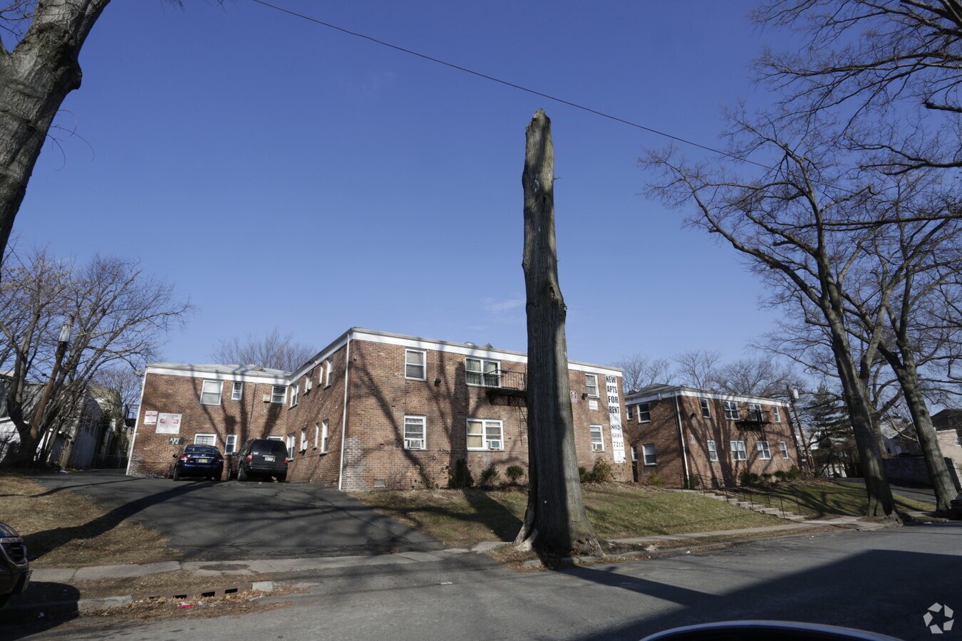 Photo - 47-61 Bross Pl