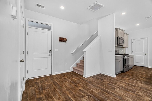 123 Sweet Cherry Ln