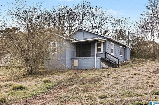 Photo - 3640 Wenonah Rd SW