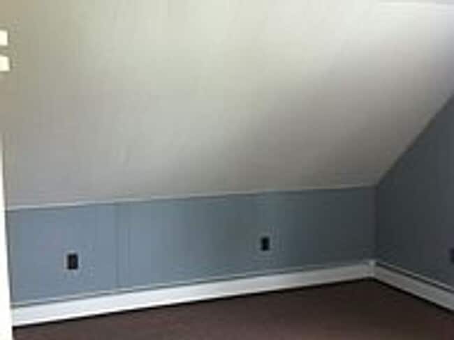 Photo - AVAILABLE JUNE - 3 Bed, 1 Bath Updated Home!