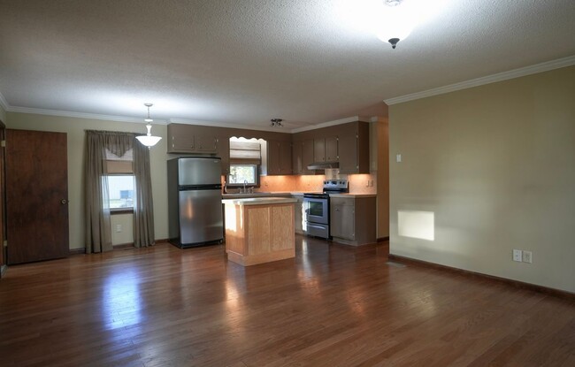 Photo - 116 Harriet Ln