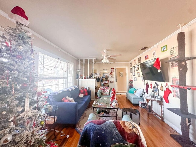 Photo - 2613 37th St