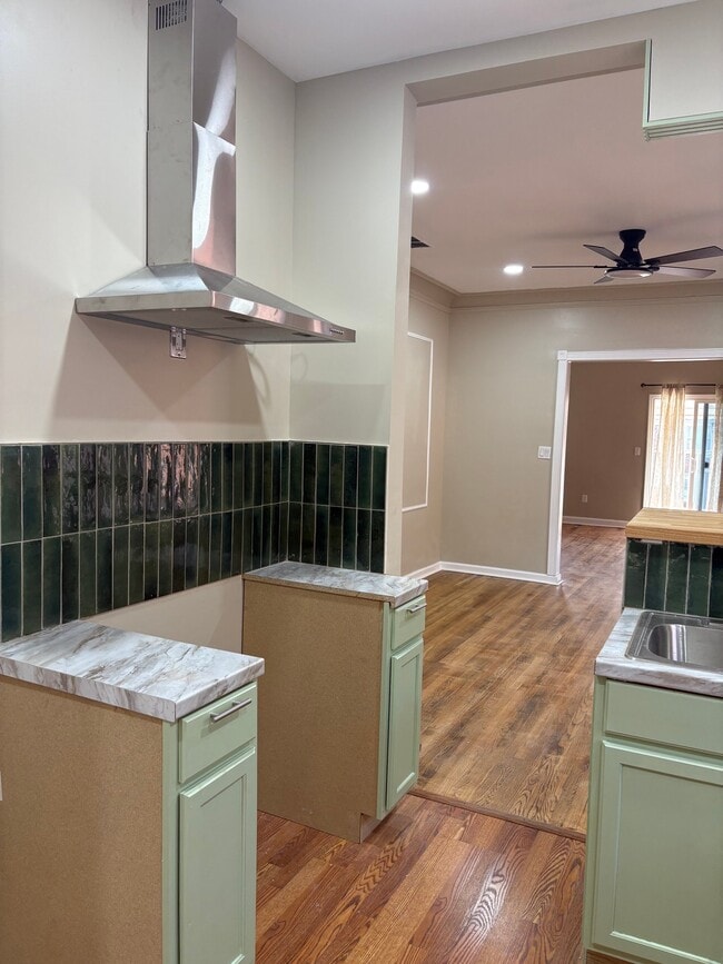 Photo - 2536 Calvert Ave