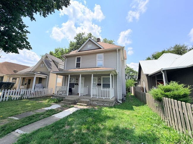 Photo - 1132 N Oxford St