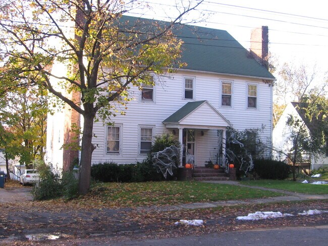 Photo - 9 Ridge Rd Unit Apt 4