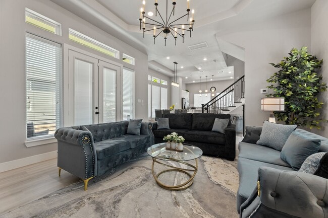 Building Photo - 8521 Brandon St