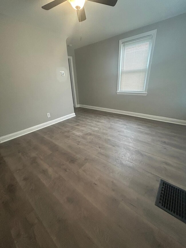 Photo - 2735 Bookert Dr