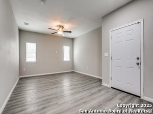 Photo - 2910 S Laredo St
