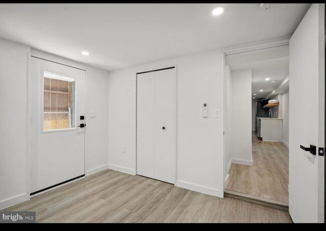 Photo - 4725 4th St NW