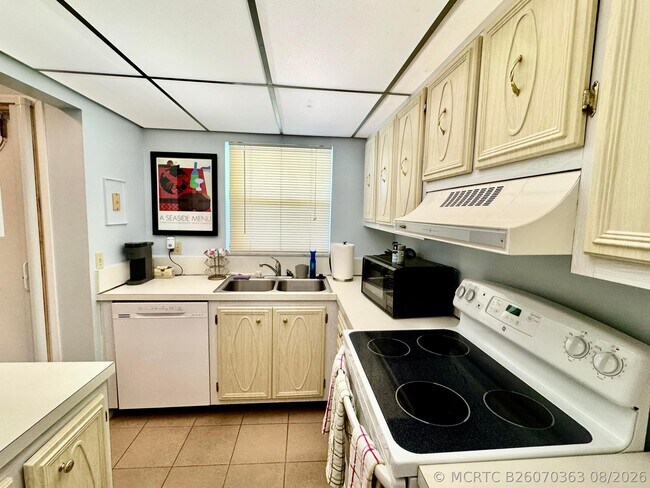 1100 Ponce De Leon Cir Unit E306