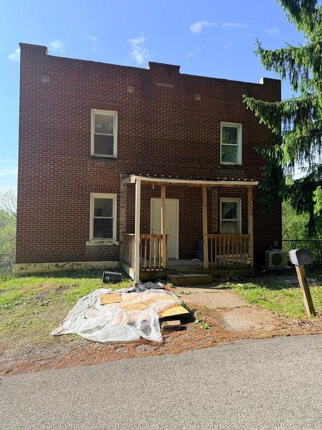 Building Photo - 140 Smartnick Rd